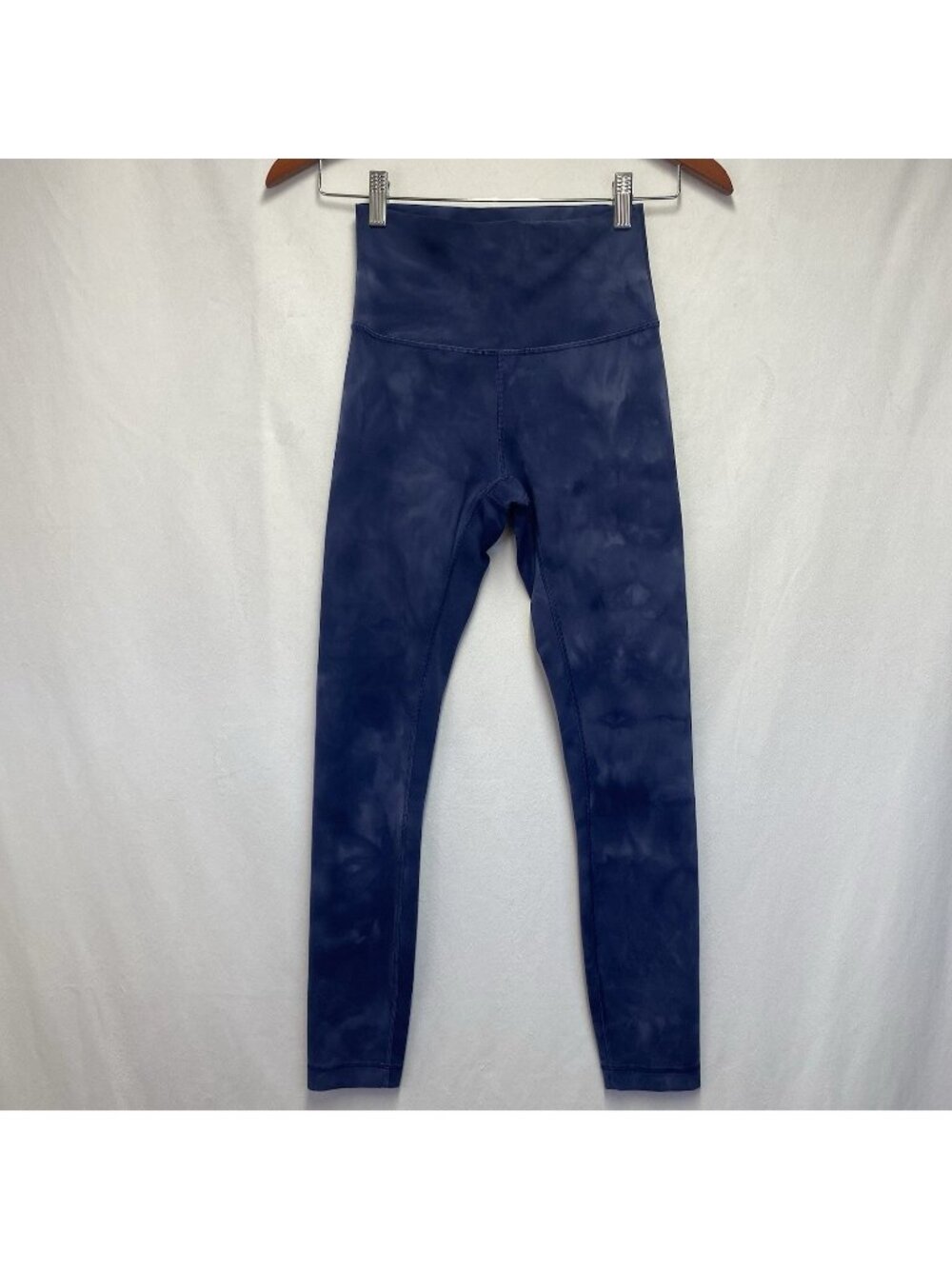 Lululemon Wunder Train Athletic High-Rise Leggings Women Size 4 Blue Tie-Dye